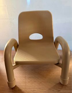 Lakeshore Stackable Chair, 6inch legs