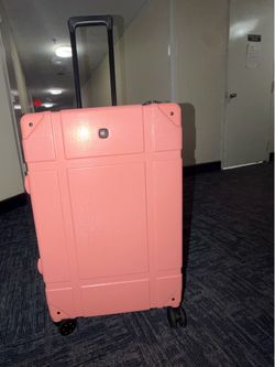 SwissGear Expandable Hardside Luggage Large Spinner Suitcase Pink.