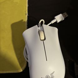 Razer DeathAdder Essential