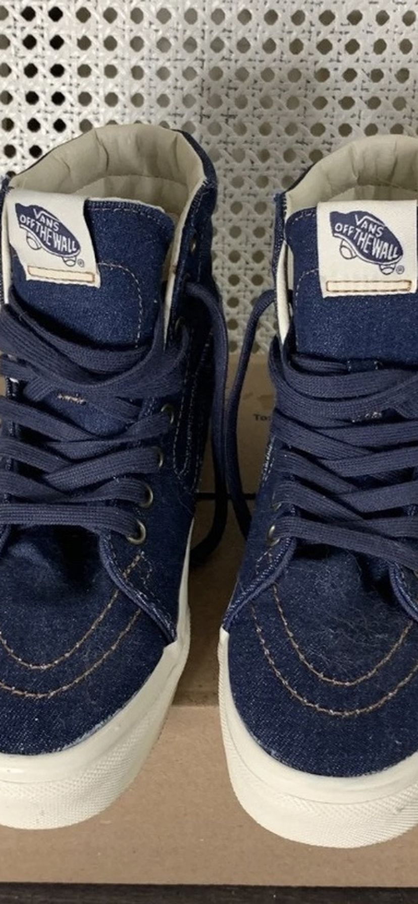 Vans Women Size 7 Men Size 5.5