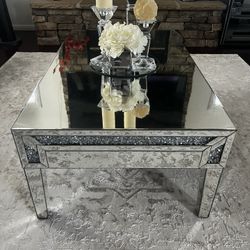 Mirror Table