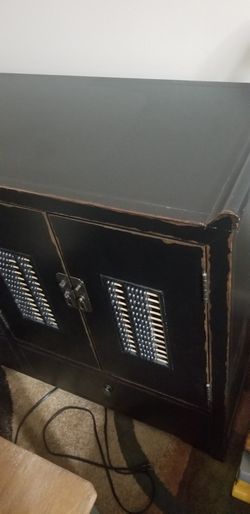 TV Console/ Cabinet 