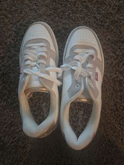 Levis shoes woman