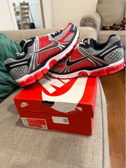 Nike Vomero 5