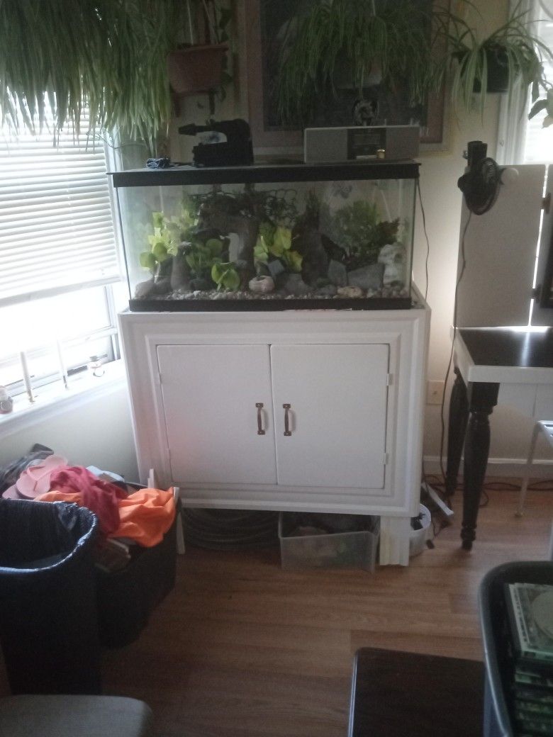 75 Or 90 Gallon Fish Tank With Cabinet Homemade Cabinet With Everything You Need For A Fish Tank