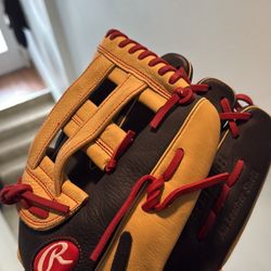 Women’s Baseball Glove