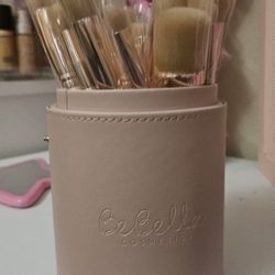 Be Bella Makeup Brushes