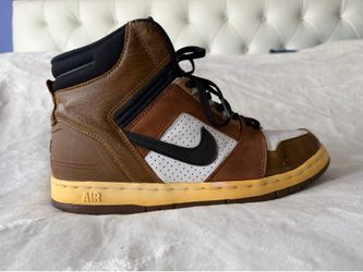Nike Air High Top Sneakers Brown White