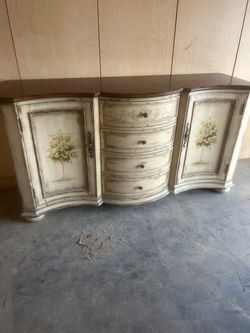 Beautiful distressed dresser