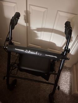 Walker with seat