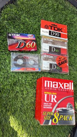 Set of 12 blank cassette tapes