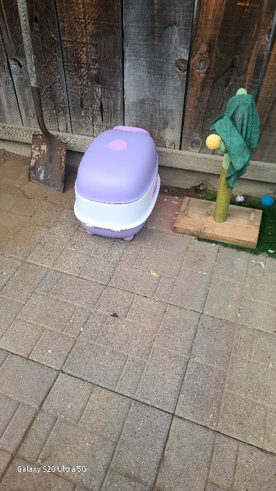 Arenero Para Gato Chico Y grande  Como Nuevo $25