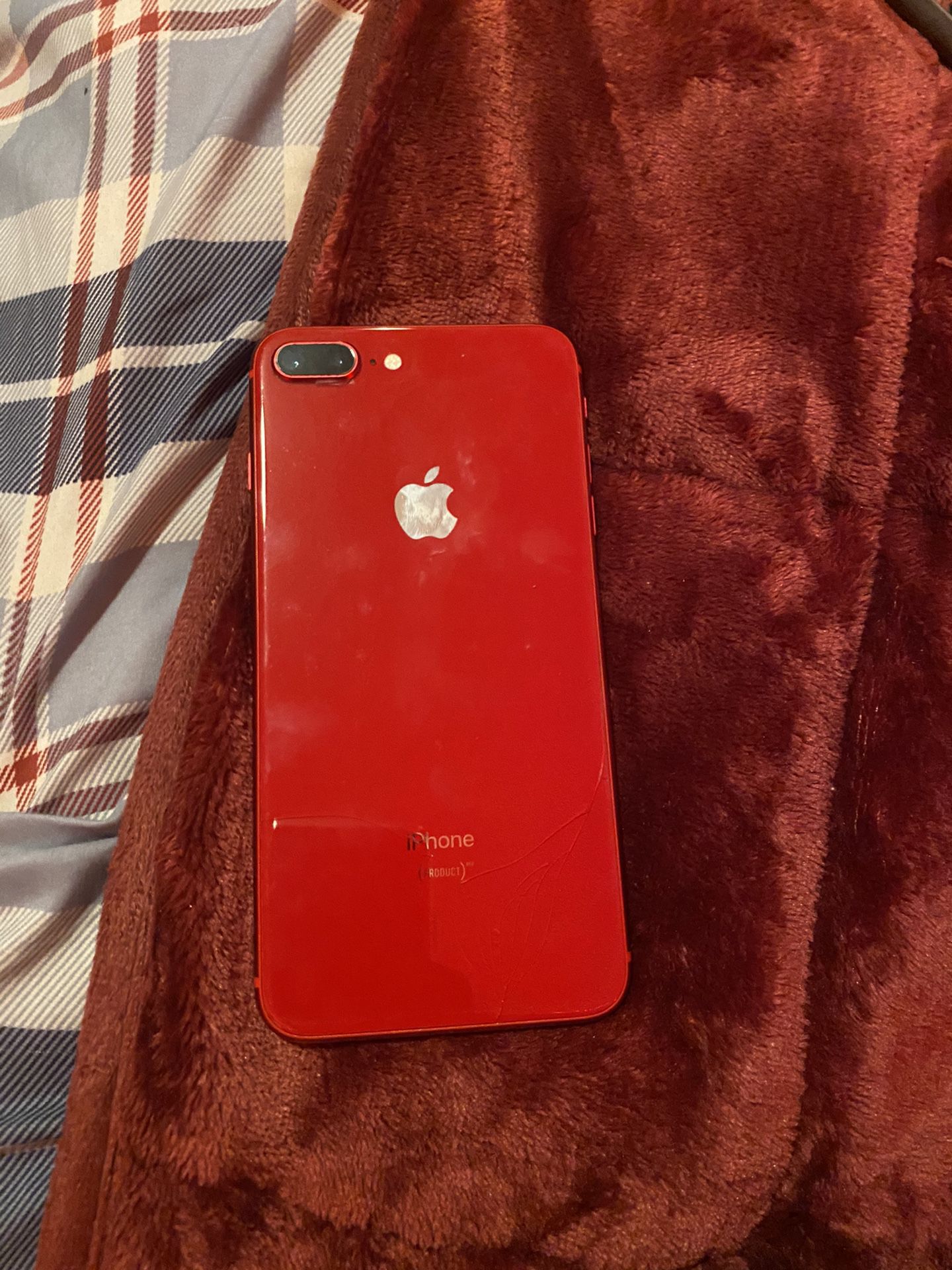 I phone 8 plus red