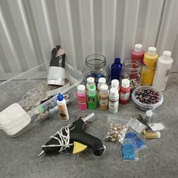 Glue Gun Craft Items Box