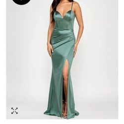 Gown