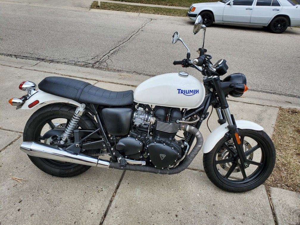 2011 Triumph Bonneville