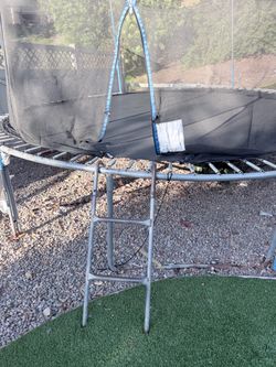 Trampoline with Safety Net and Ladder