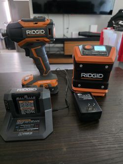 Ridgid 18v Drill/bluetooth Speaker 