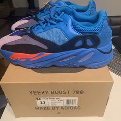 Yeezy 700 - Hi Res Blue