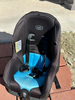 Evenflo Carseat