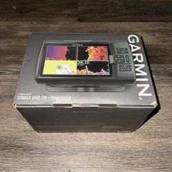 Garmin striker Vivid 7SV