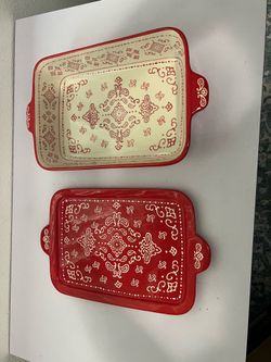 Temp-tations Presentable Ovenware Set – Red Floral Lace & Bandana Patterns (8 Pieces + Lids)