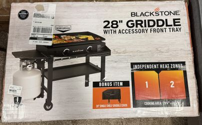 BLACKSTONE 28" GRIDDLE WITH ACCESSORY FRONT TRAY
