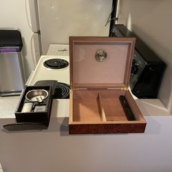 Cigar Humidor And Leather Case With Accessories 