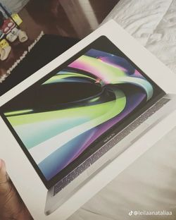 MacBook Bro