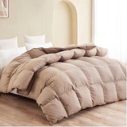 SNOWMAN Premium Down Comforter Palatial King, Khaki Duvet Insert All Season  Medium Warm Hotel Bedding Comforter with 8 Corner Tabs, 100% Organic Cott