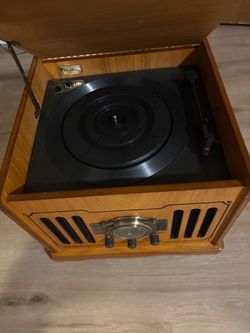 Vintage-Style Turntable Record Player Cabinet