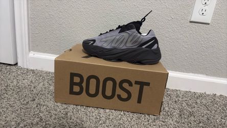 Yeezy 700