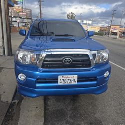 Toyota Tacoma