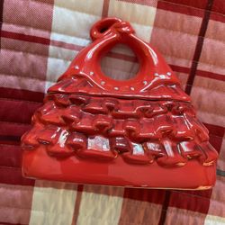 Davids Cookies Christmas collectable  Red cookie jar purse Very good Pre-owned condition!!