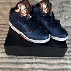 Nike Air Jordan 5 Retro Mens Sneaker Size 9.5 Bronze/Obsidian Navy White” 