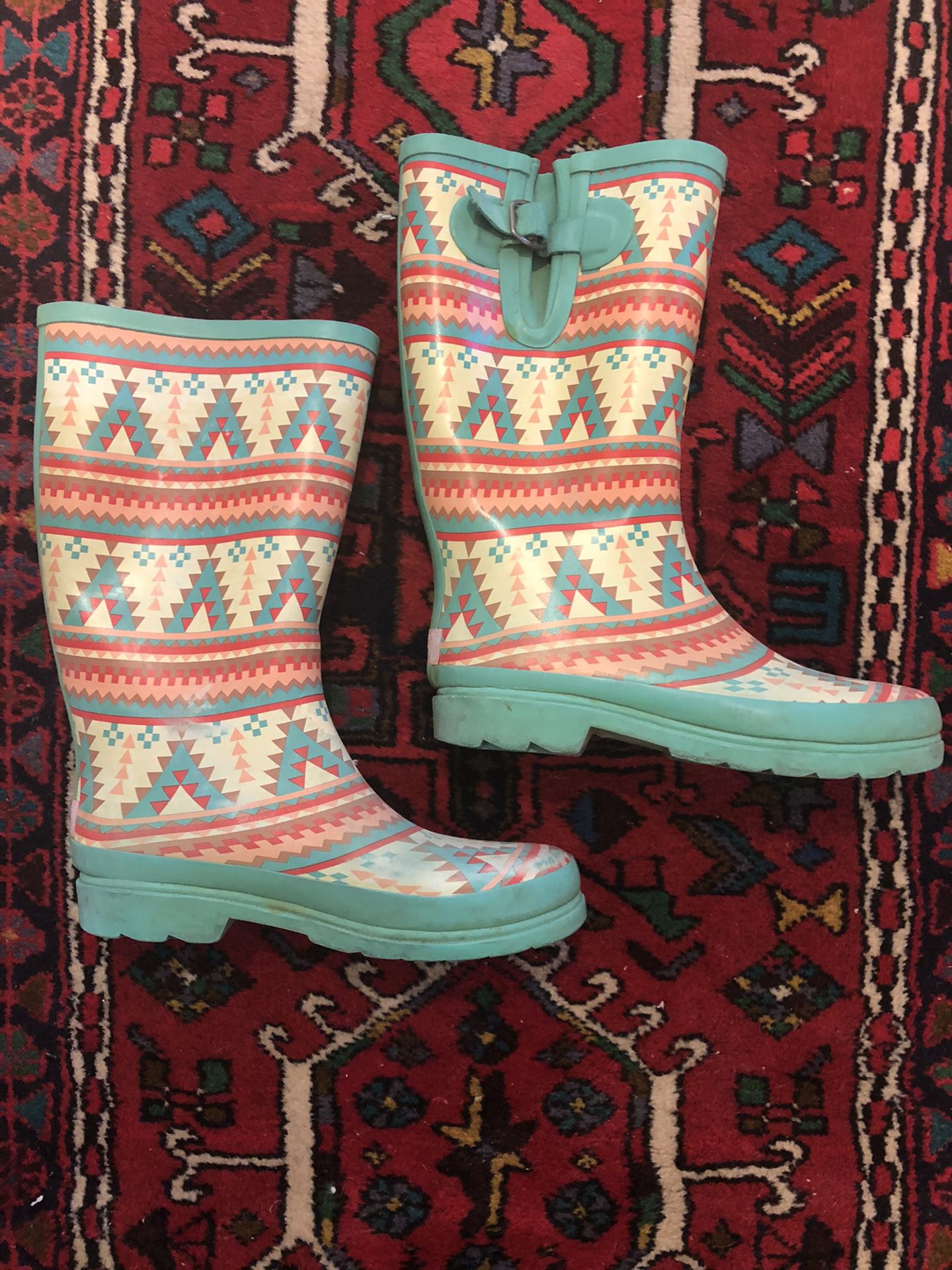 Cute Rain boots size 9