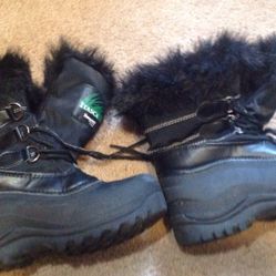 Kids Snow Boots Size 2