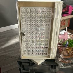 Earring carousel, Whipkey and LED lights