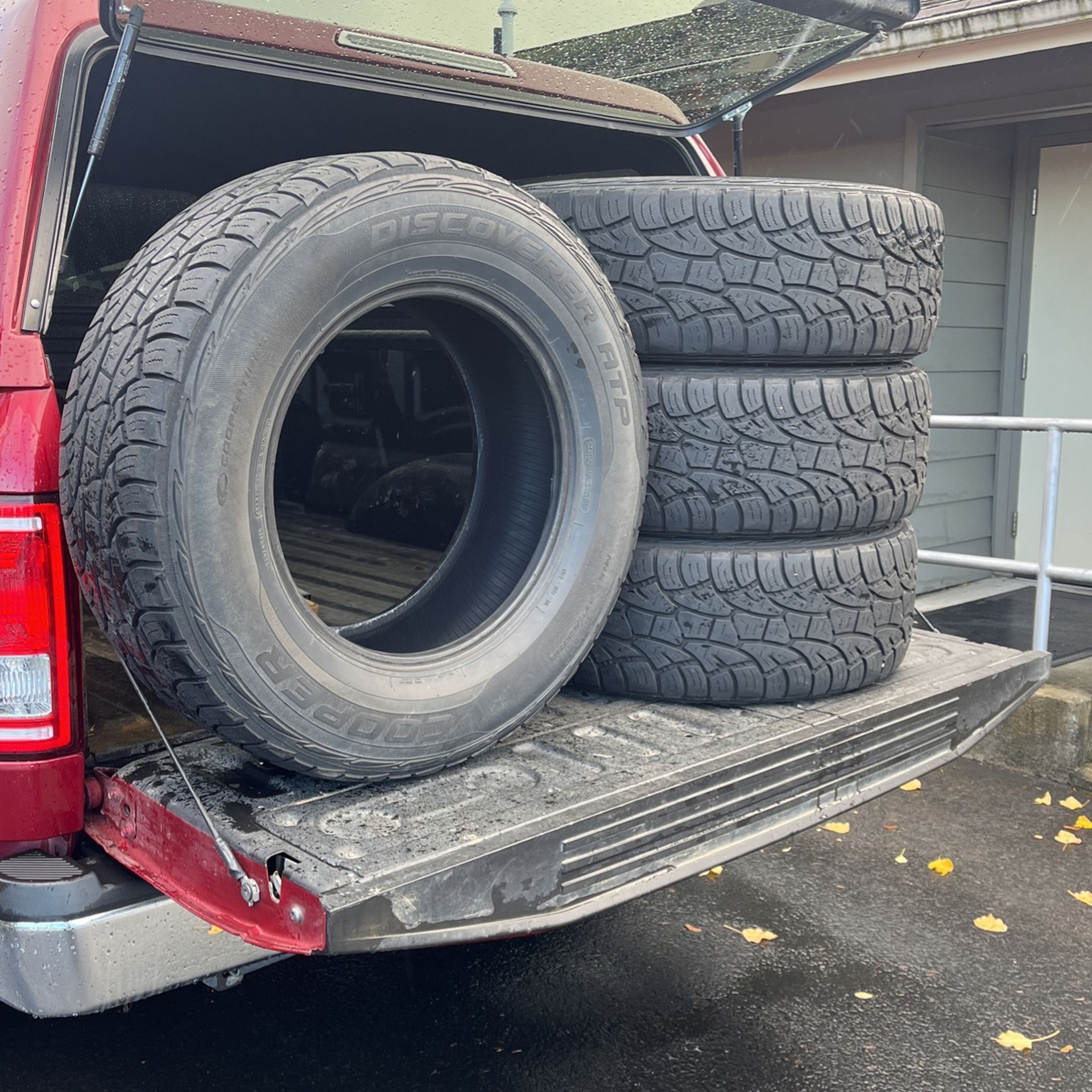 Cooper Discoverer ATP Tires 275x 65x R18