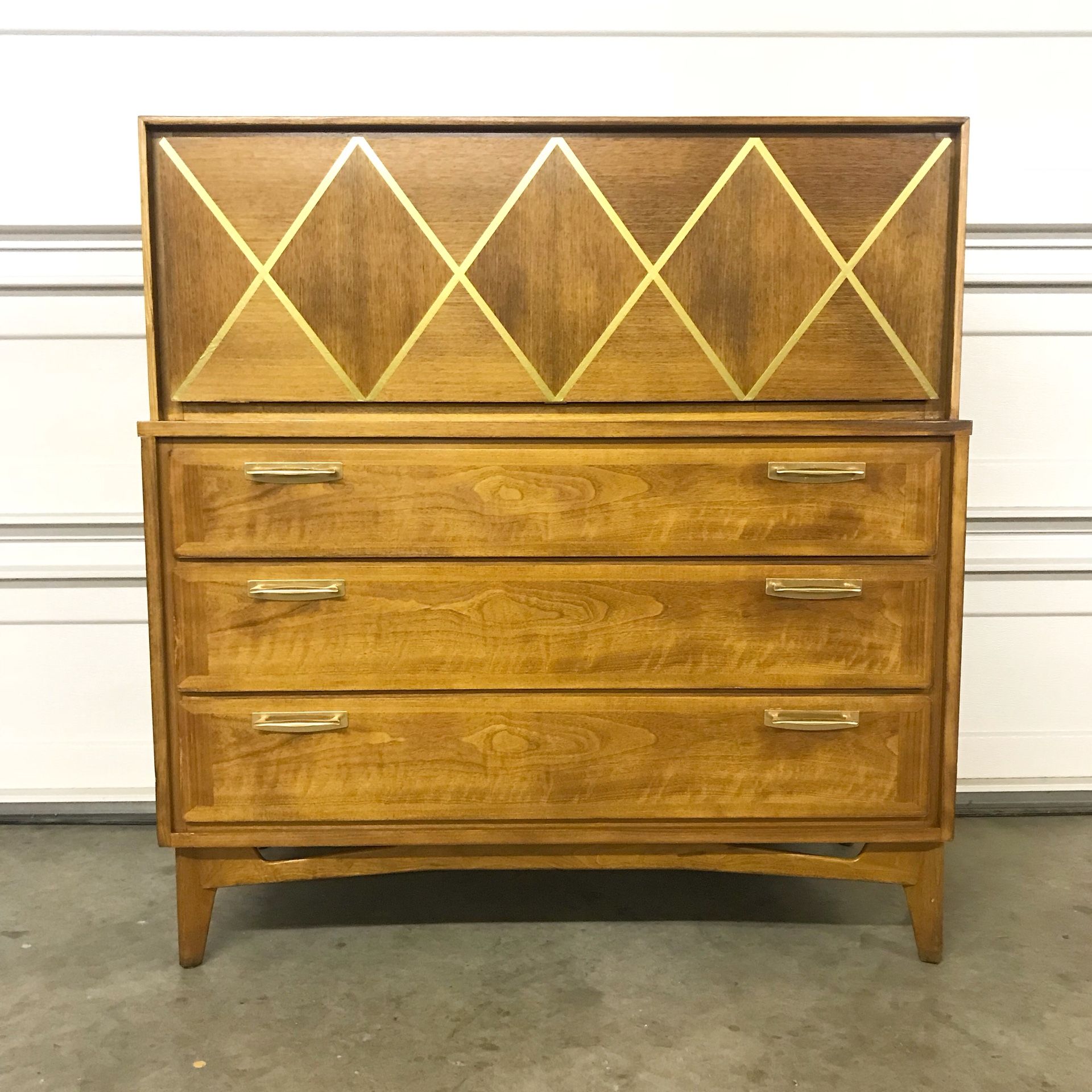 Mid Century Modern Dresser