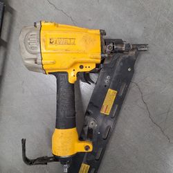 Dewalt Airmatic 21 Framing Nail Gun