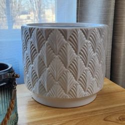 Beautiful 10" Ceramic Planter