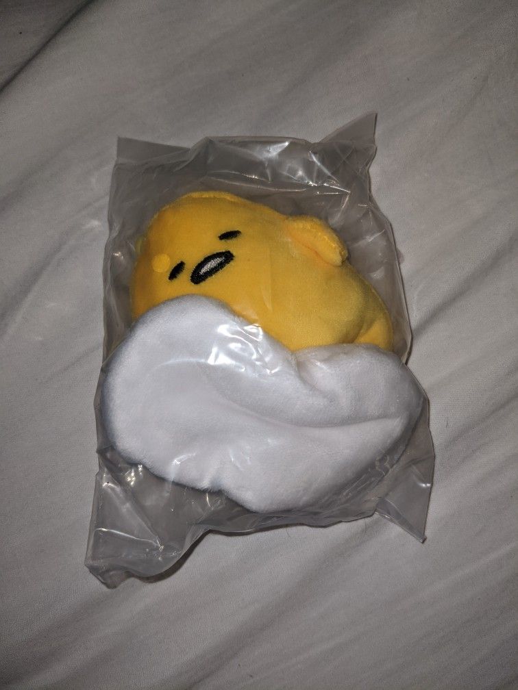 Gudetama Mystery Box Plushie Keychain 