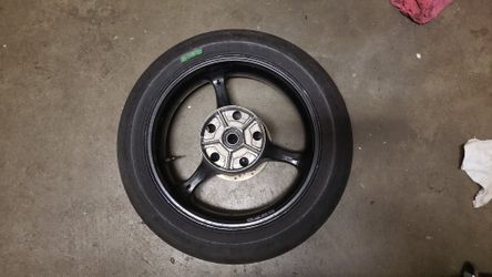 Pirelli Diablo Superbike SC2 180/60 17 With Rim