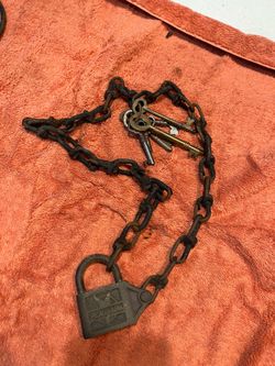 Vintage J.C. Higgins Lock with Chain & Antique Style Key Lot