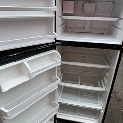 Whirlpool stainless steel top freezer refrigerator