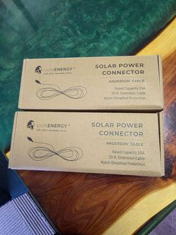 Lion Energy solar power connector