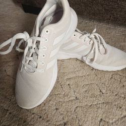 Women Adidas Shoes