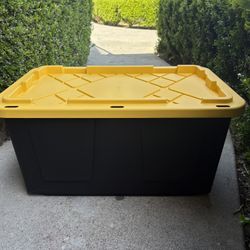 Plastic Storage Containers 