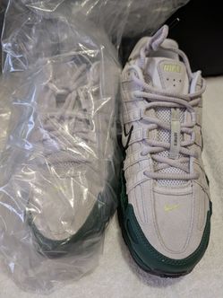 Men's 11 Nike P-6000 premium vast gray/Fir Green
